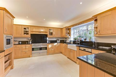51 Arbrook Lane, Esher, KT10 9EG