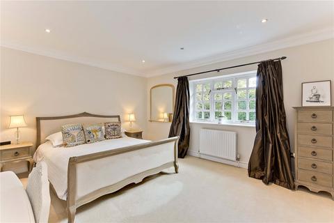 51 Arbrook Lane, Esher, KT10 9EG