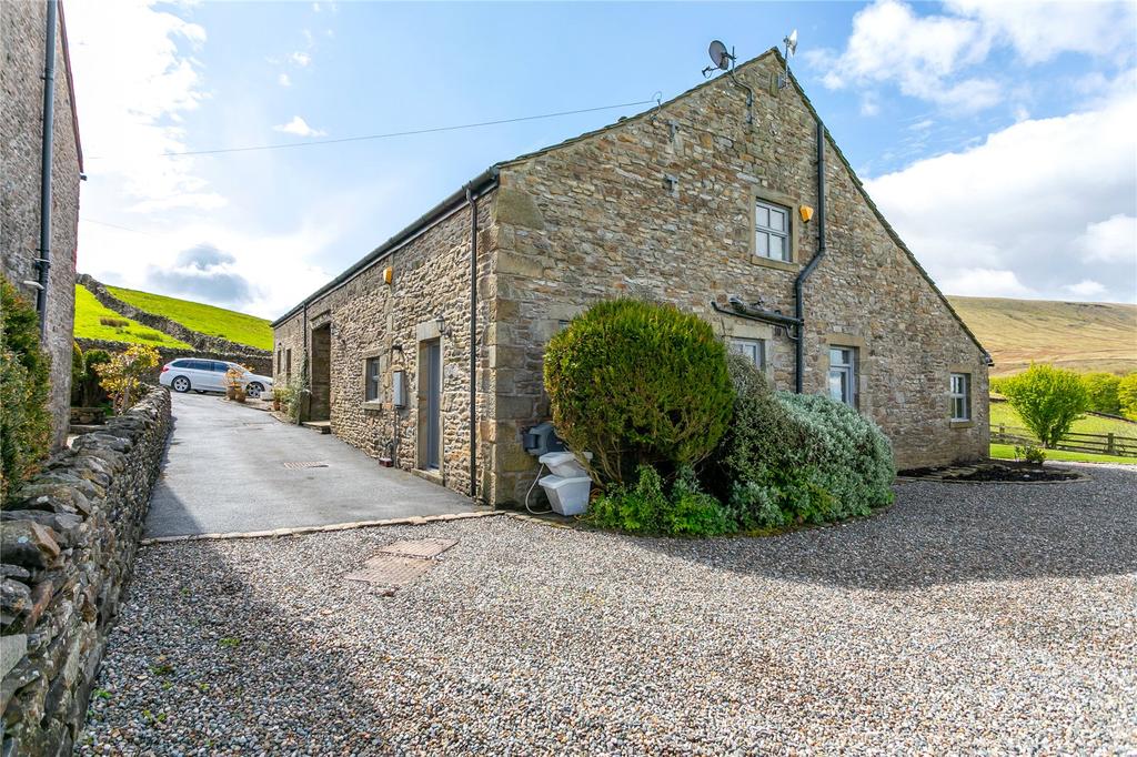 Brownlow Farm, Twiston, Clitheroe, BB7 4 bed semidetached house £550,000
