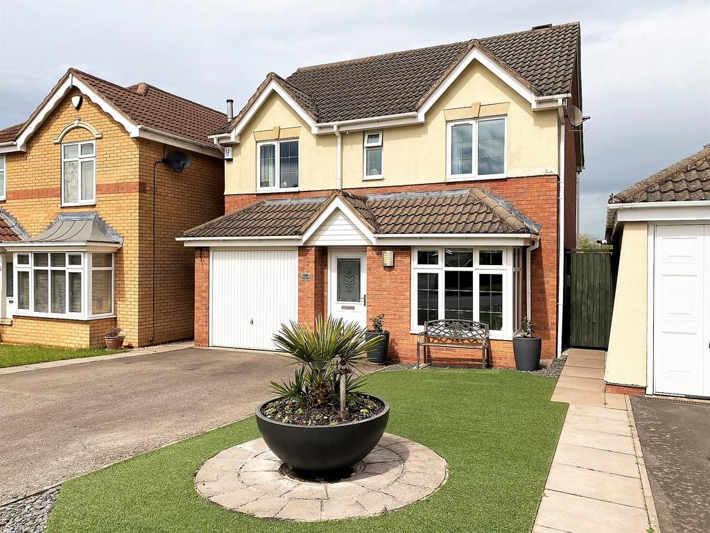 Ridge Drive, Rugby CV21 3FE 4 bed detached house £300,000