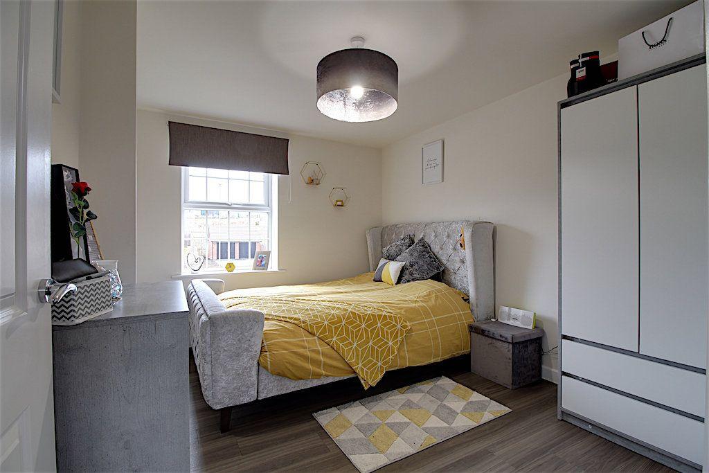 Bedroom 1 (Double with Ensuite)