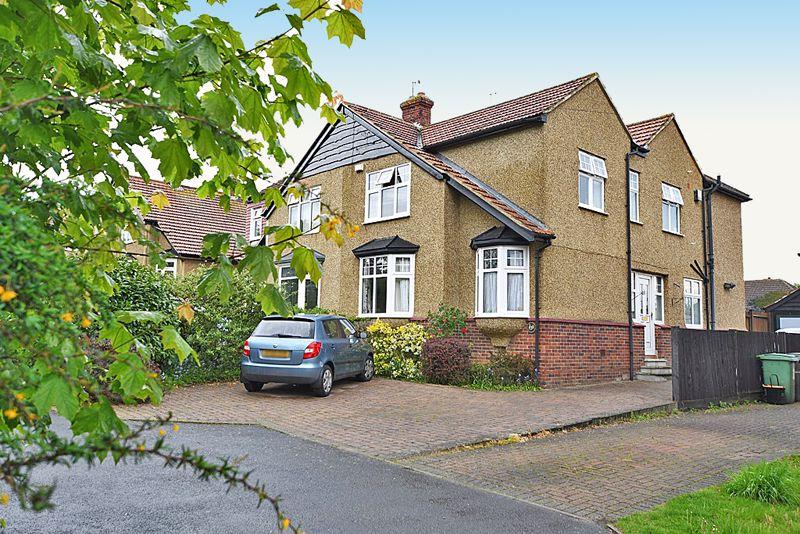 Grace Avenue, Maidstone ME16 4 bed semidetached house for sale £550,000