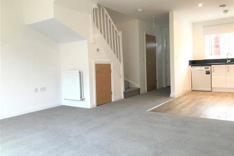 2 bedroom end of terrace house to rent, Rome Avenue, Aylesbury, HP21