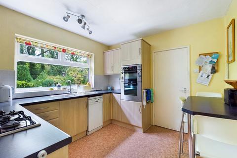 15 Beech Crescent, Poynton, Stockport, SK12 1AW