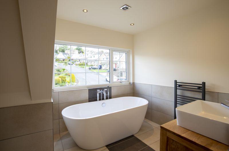 Bedroom 1 En-Suite