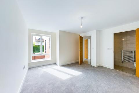 2 bedroom flat for sale, Botany Court, 91 Kingsgate Avenue, Broadstairs, CT10