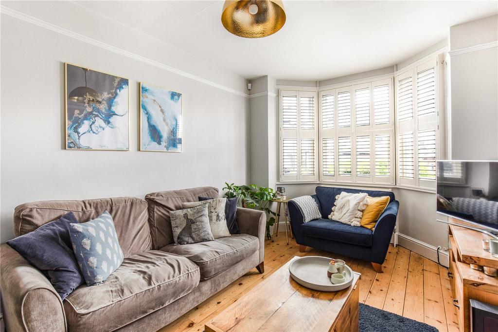 Shrublands Avenue, Berkhamsted, HP4 3 bed terraced house £750,000