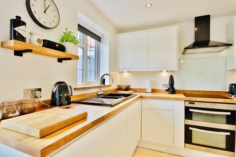 Evergreen Cherry Orchard Road, Lower Moor, Pershore, WR10 2PN