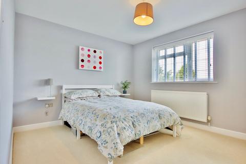 Evergreen Cherry Orchard Road, Lower Moor, Pershore, WR10 2PN