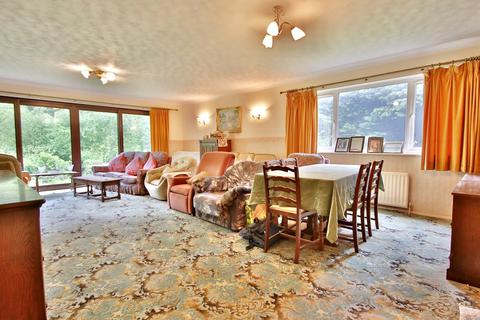 Conifers Evesham Road, Egdon, Worcester, WR7 4QR