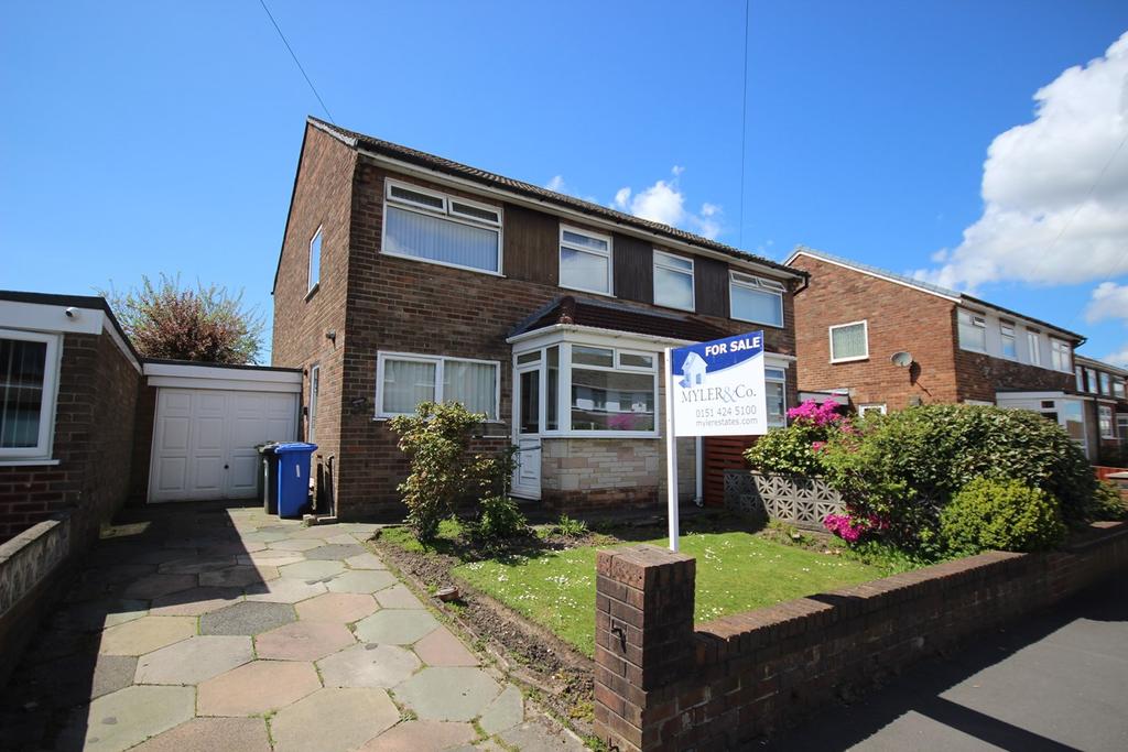 Birkdale Road, Widnes, WA8 3 bed semidetached house £195,000