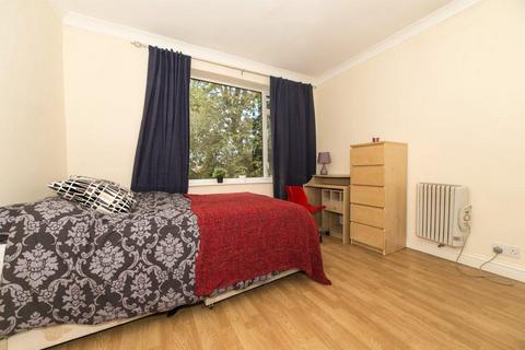 undefined, Fairfield Court, Victoria Park, Manchester, M14 5GL