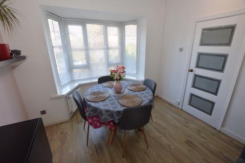 17 Ashbrook Crescent, Rochdale, OL12 9AJ