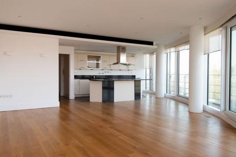 3 bedroom apartment for sale, Brewhouse Lane, London, SW15
