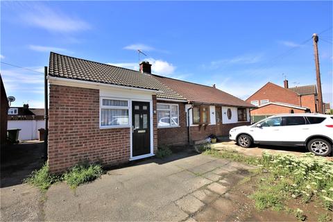 4 Bishops Road, Stanford-le-hope, SS17 7HB
