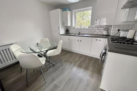 73 Bagshawe Way, Dunstable, LU5 4FJ