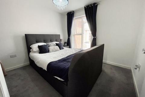 73 Bagshawe Way, Dunstable, LU5 4FJ