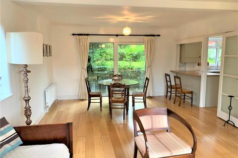 46 Tower Park, Fowey, PL23 1JD