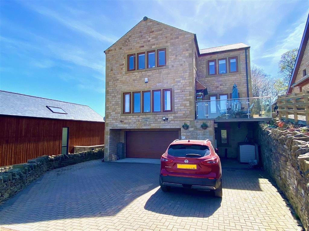 Stainland Road, Holywell Green, HX4 4 bed detached house £495,000