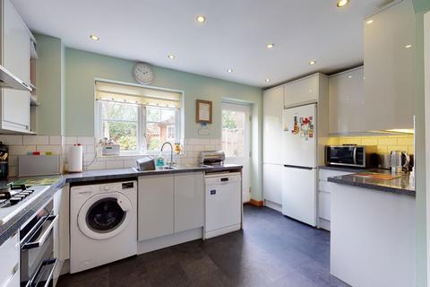 3 Cornelis Drive, Minster, Ramsgate, CT12 4DZ
