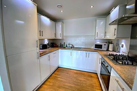 17, Lockwood Court Todd Close, Borehamwood, WD6 1GD