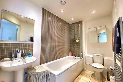 17, Lockwood Court Todd Close, Borehamwood, WD6 1GD