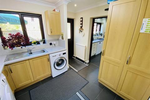 1a Elms Close, Riccall, York, YO19 6NX