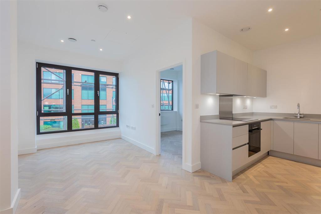Park House, Bath Road, Slough 2 bed flat £349,950