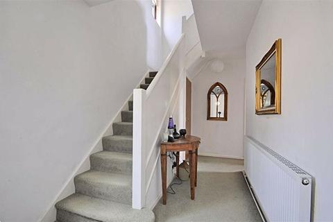31 Athelstan Road, Worcester, WR5 2BW