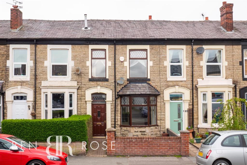 Eaves Lane, Chorley 3 bed terraced house £129,995
