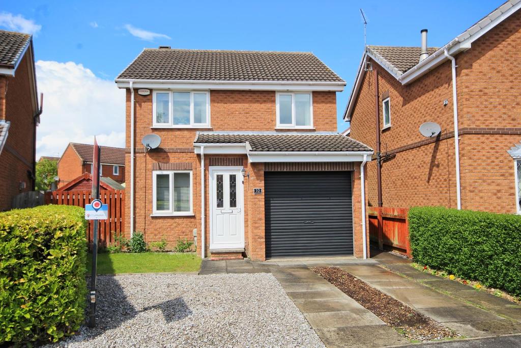 Lilac Avenue, Beverley 3 bed detached house £260,000