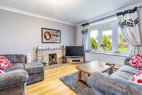 115 Coniston Road, Gunthorpe, Peterborough, PE4 7GU