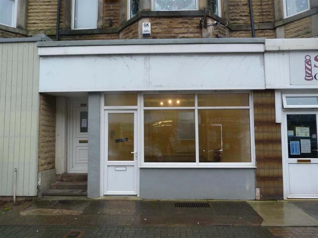 Albert Road, Morecambe Shop £500 pcm (£115 pw)