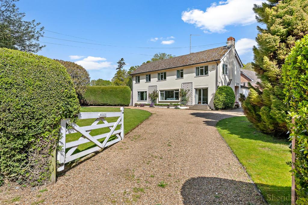 The Park, Great Barton 4 bed detached house £750,000
