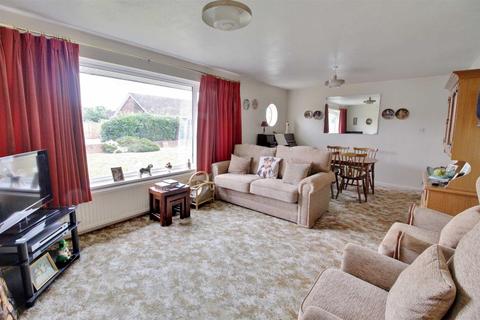 20 Orchard Way, Huntley, Gloucester, GL19 3HP