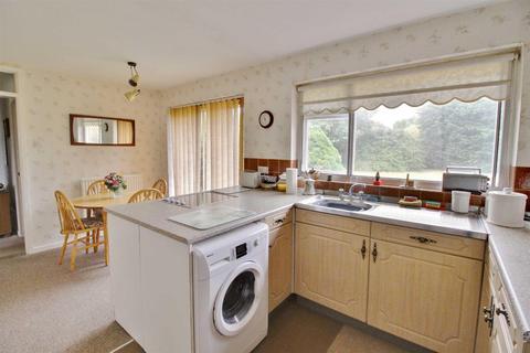 20 Orchard Way, Huntley, Gloucester, GL19 3HP