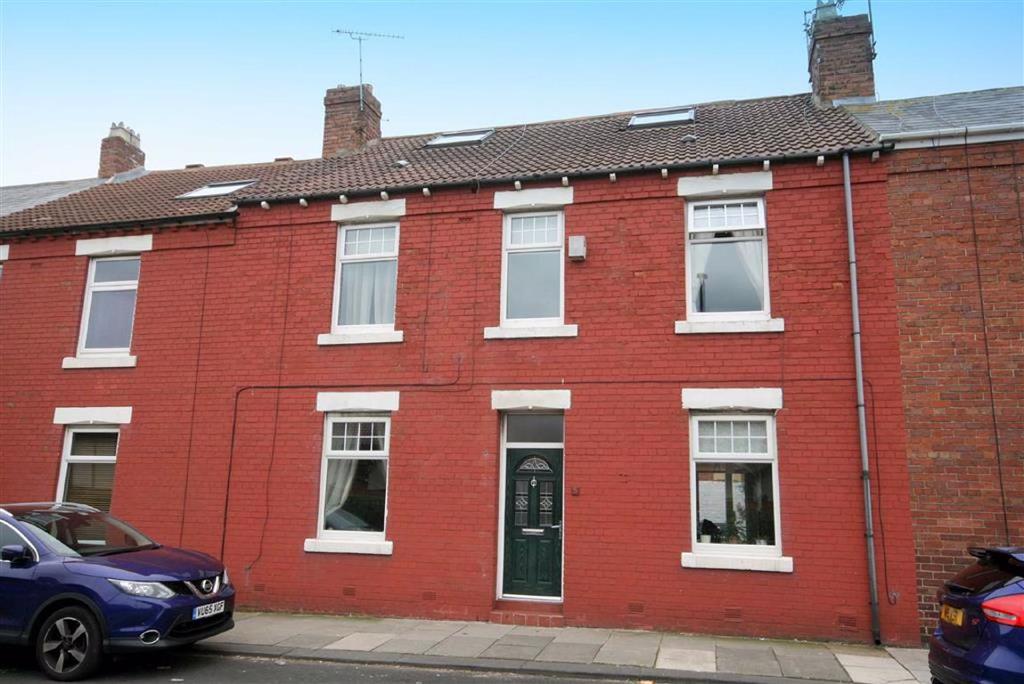 North View, Cullercoats, NE30 4 bed terraced house £269,950
