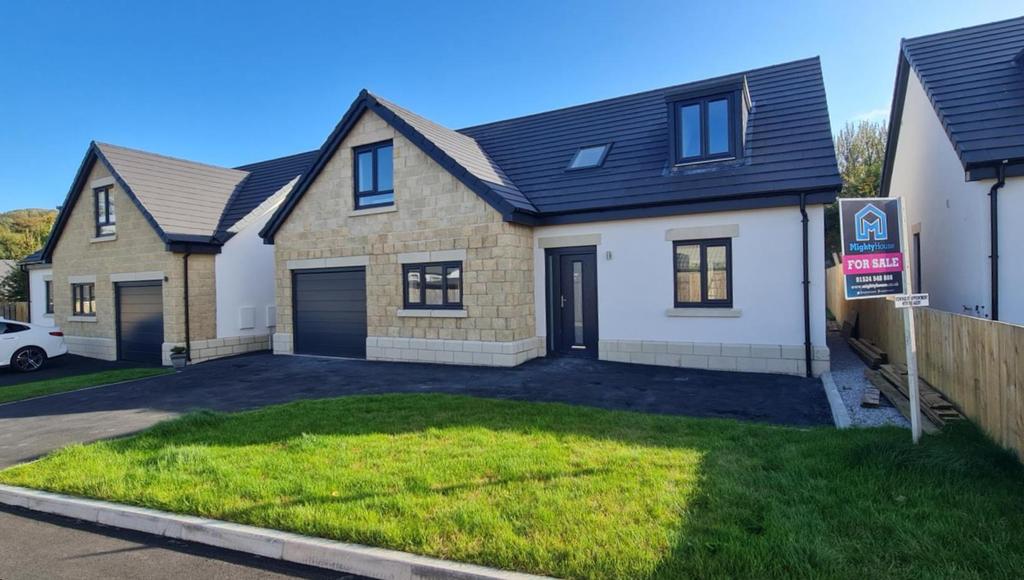 Sandside Monkswell Court, Bolton Le Sands, Carnforth 4 bed detached