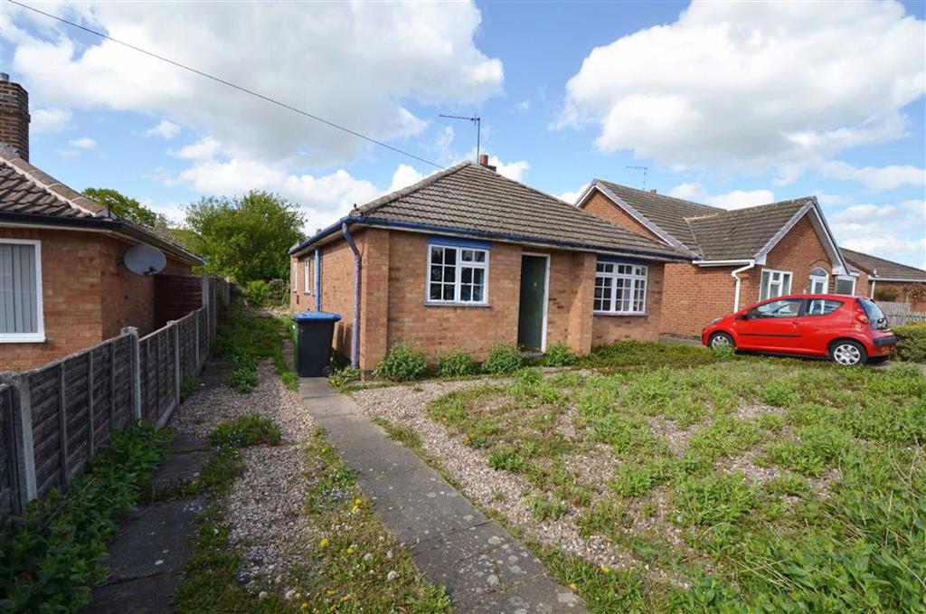 Meriton Road, Lutterworth, Leicestershire 2 bed detached bungalow £