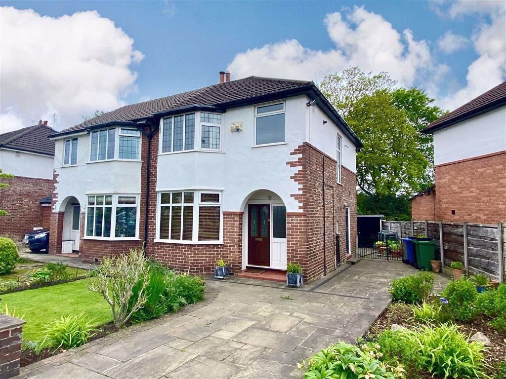 St Ives Crescent, Sale 3 bed semidetached house £375,000