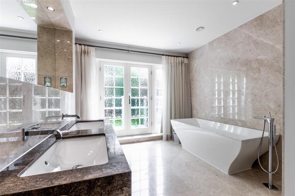 Bathroom  29.jpg