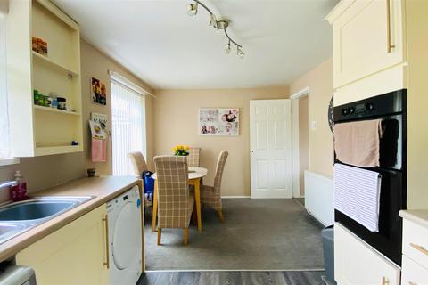 27 Melrose Crescent, Seaham, SR7 0LD