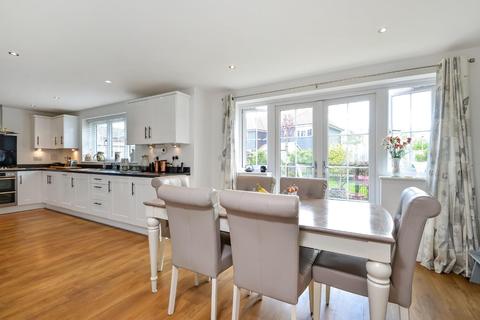 53 Burden Drive, Bishopdown, Salisbury, SP1 3QG