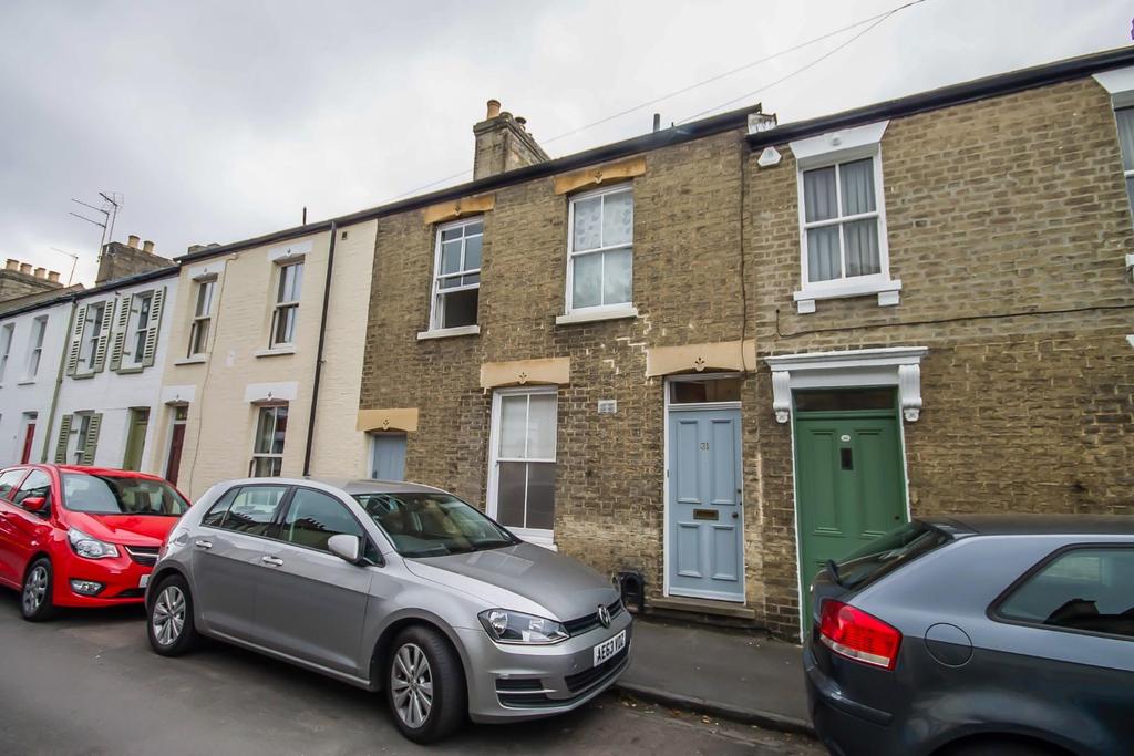 Hardwick Street Cambridge 3 bed terraced house £1,875 pcm (£433 pw)