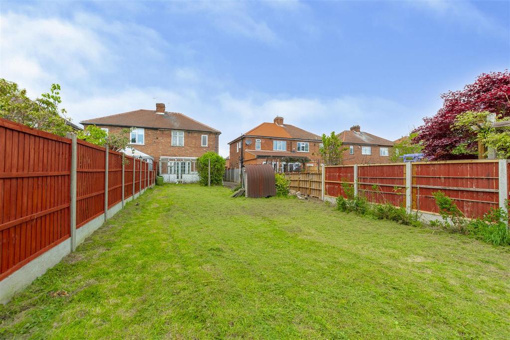 Rutland Avenue, Toton 3 bed semidetached house £199,950