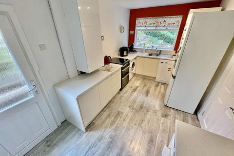 32 Glebe Road, Beith, KA15 1EZ