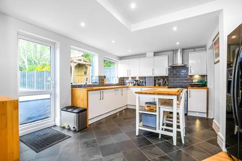796 Sidcup Road, London, SE9 3NS