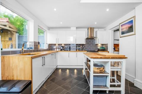 796 Sidcup Road, London, SE9 3NS