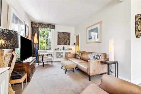 4 bedroom semi-detached house for sale, Lynton Avenue, London, W13