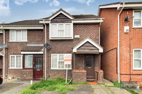 13 Blisworth Close, Hayes, UB4 9RF